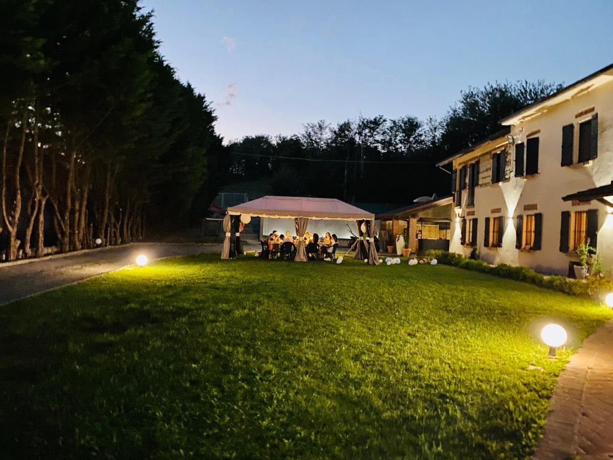 Il Basin Bed & Breakfast Calliano  Luaran gambar