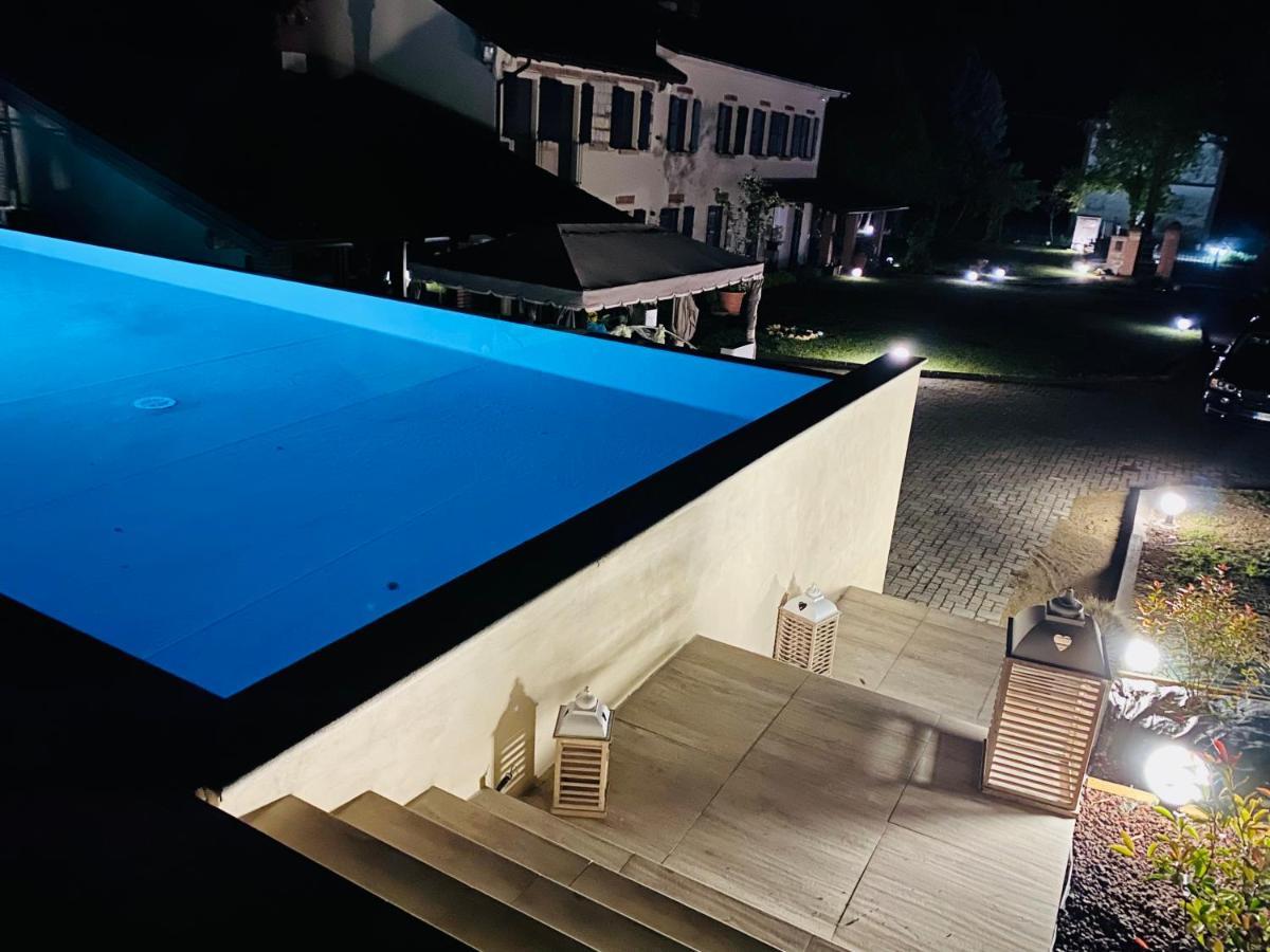 Il Basin Bed & Breakfast Calliano  Luaran gambar