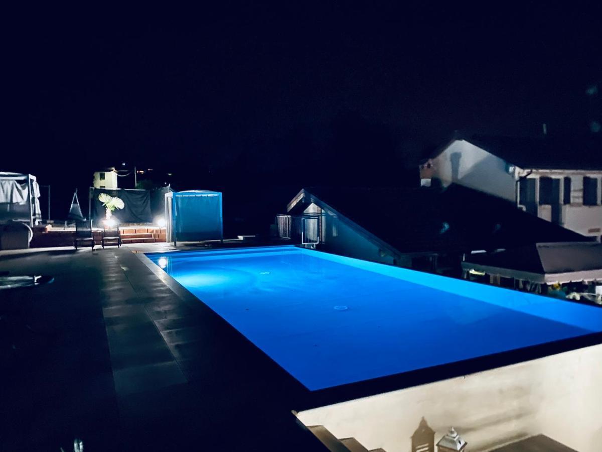 Il Basin Bed & Breakfast Calliano  Luaran gambar